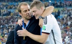 克罗斯：巴塞罗那以目前的比赛方式很难赢得欧冠冠军